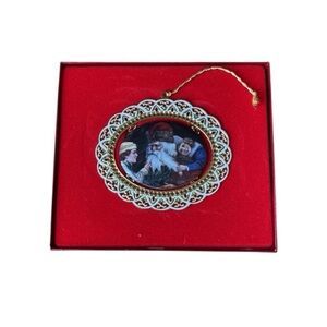 Vintage Victorian “Adoring Santa” Ornament